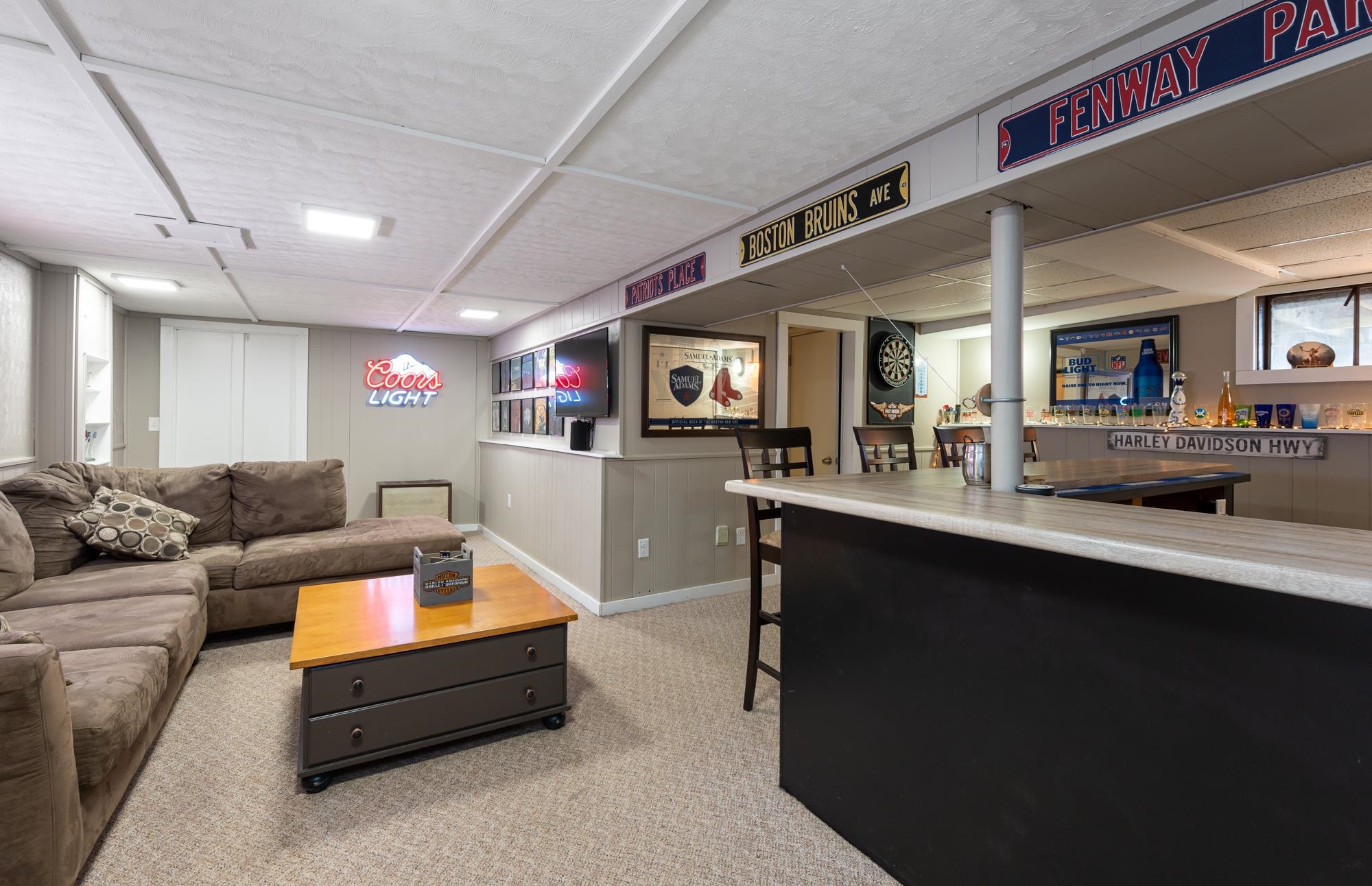 13 Shetland Road Nashua, NH 03062 - Photo 21 of 35 Gallery Image 21