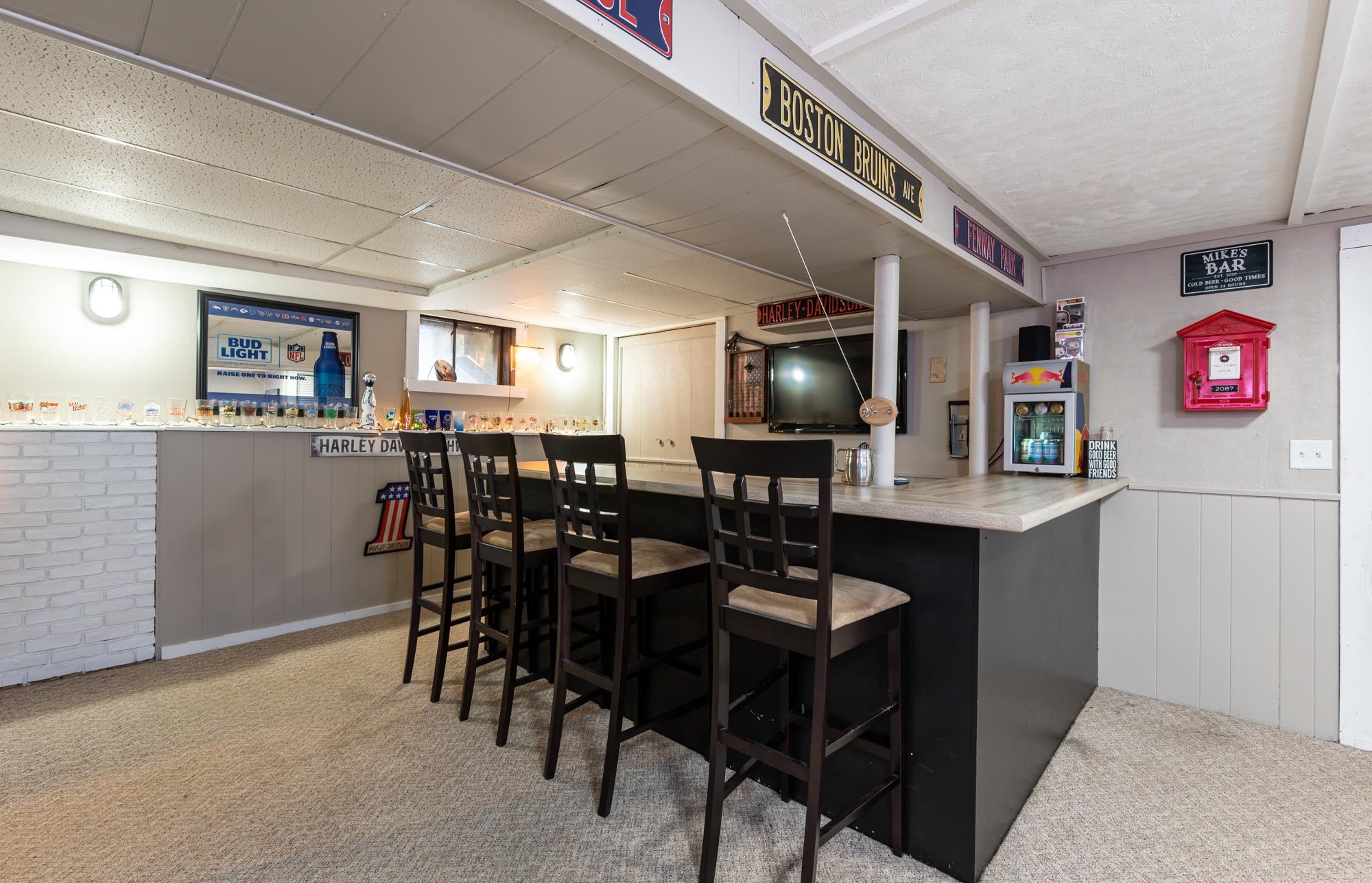 13 Shetland Road Nashua, NH 03062 - Photo 23 of 35 Gallery Image 23