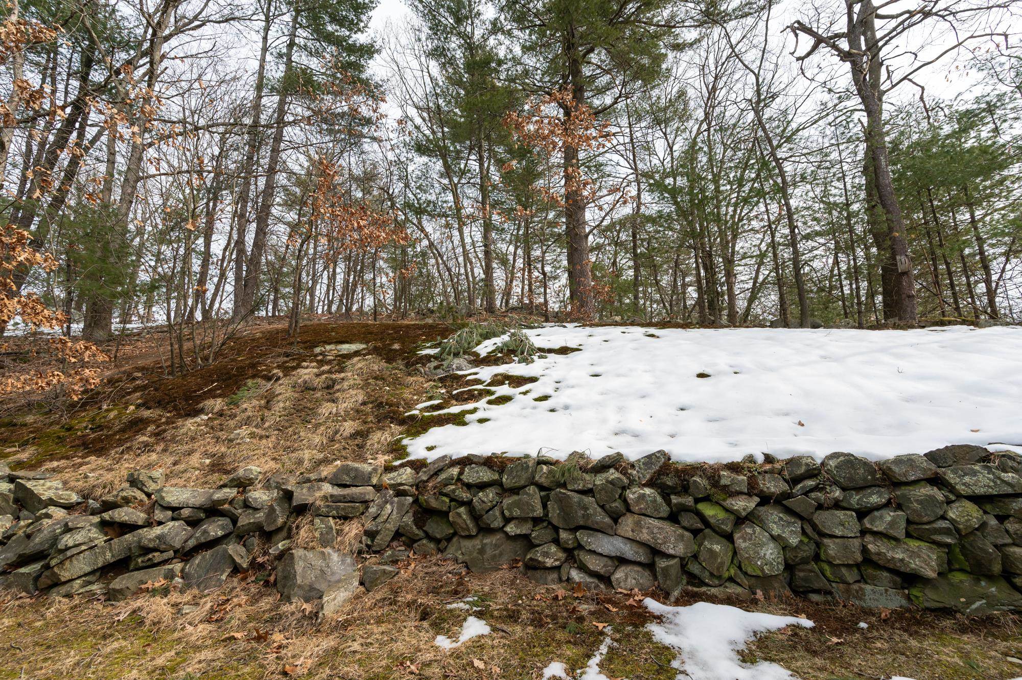 13 Shetland Road Nashua, NH 03062 - Photo 31 of 35 Gallery Image 31