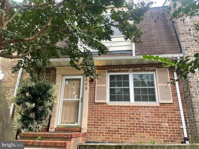 $2,100 | 805 Sledgehammer Drive, Fredericksburg, VA 22405