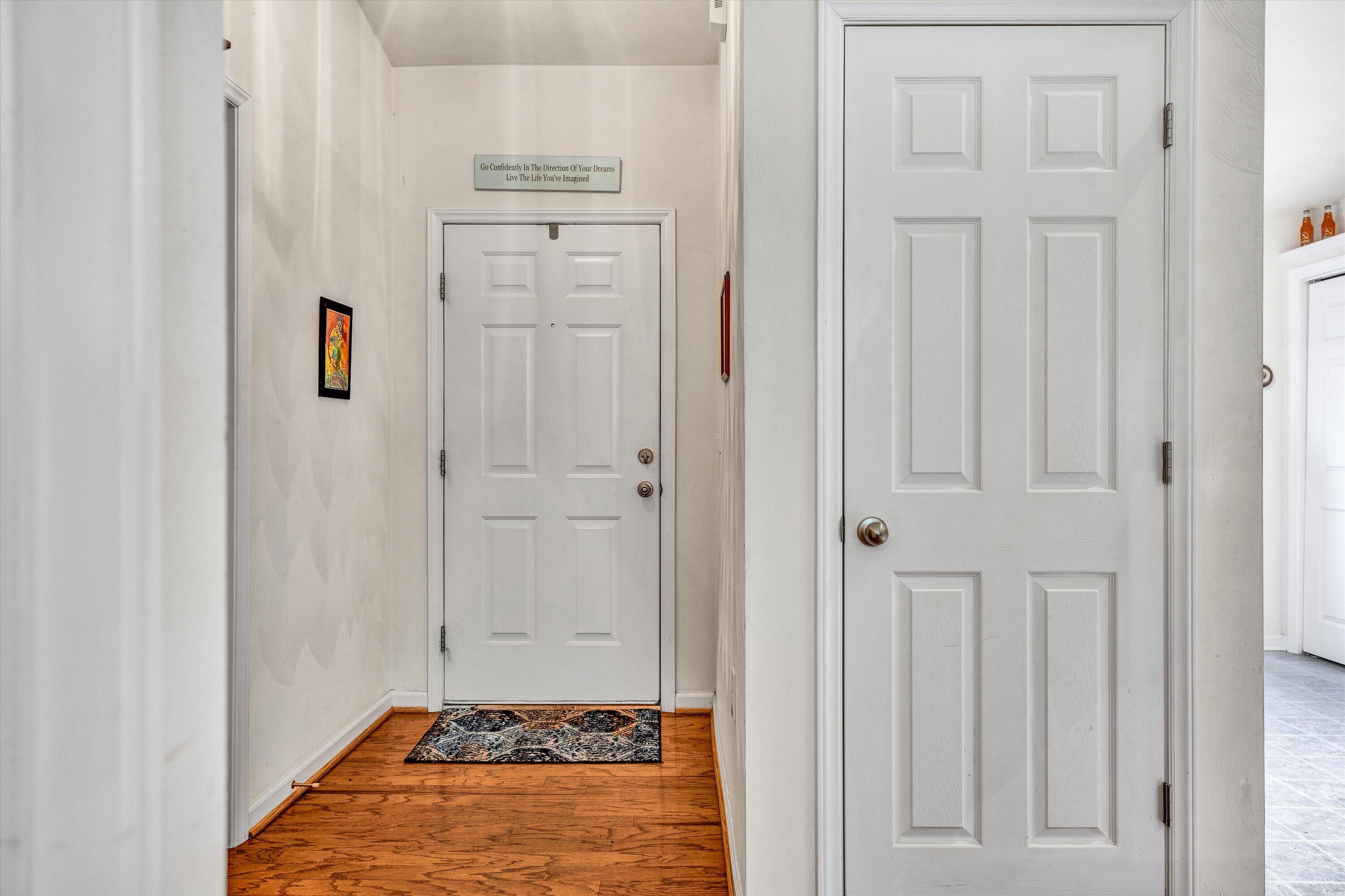 8614 Little Hoop Road Roanoke, VA 24019 - Photo 3 of 22 03-DSC08678