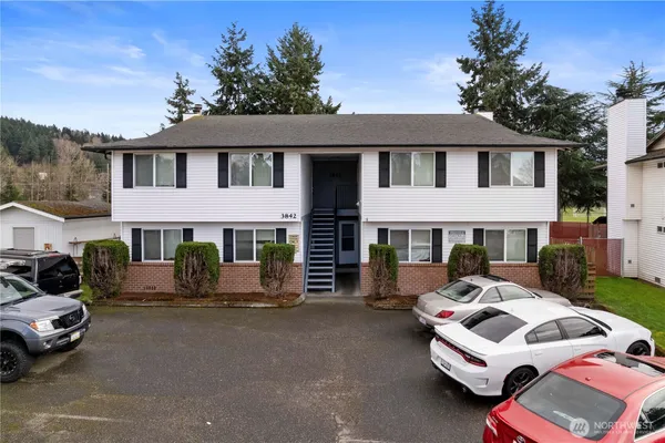 $1,100,000 | 3842 D Place Southeast, Auburn, WA 98002