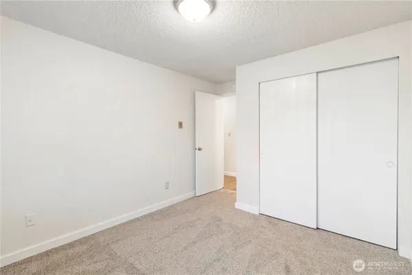 $1,100,000 | 3842 D Place Southeast, Auburn, WA 98002