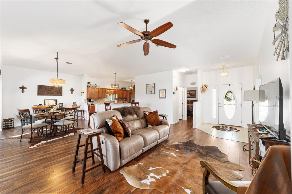 5751 Northwest 25th Loop Ocala, FL 34482 - Photo 8 of 36