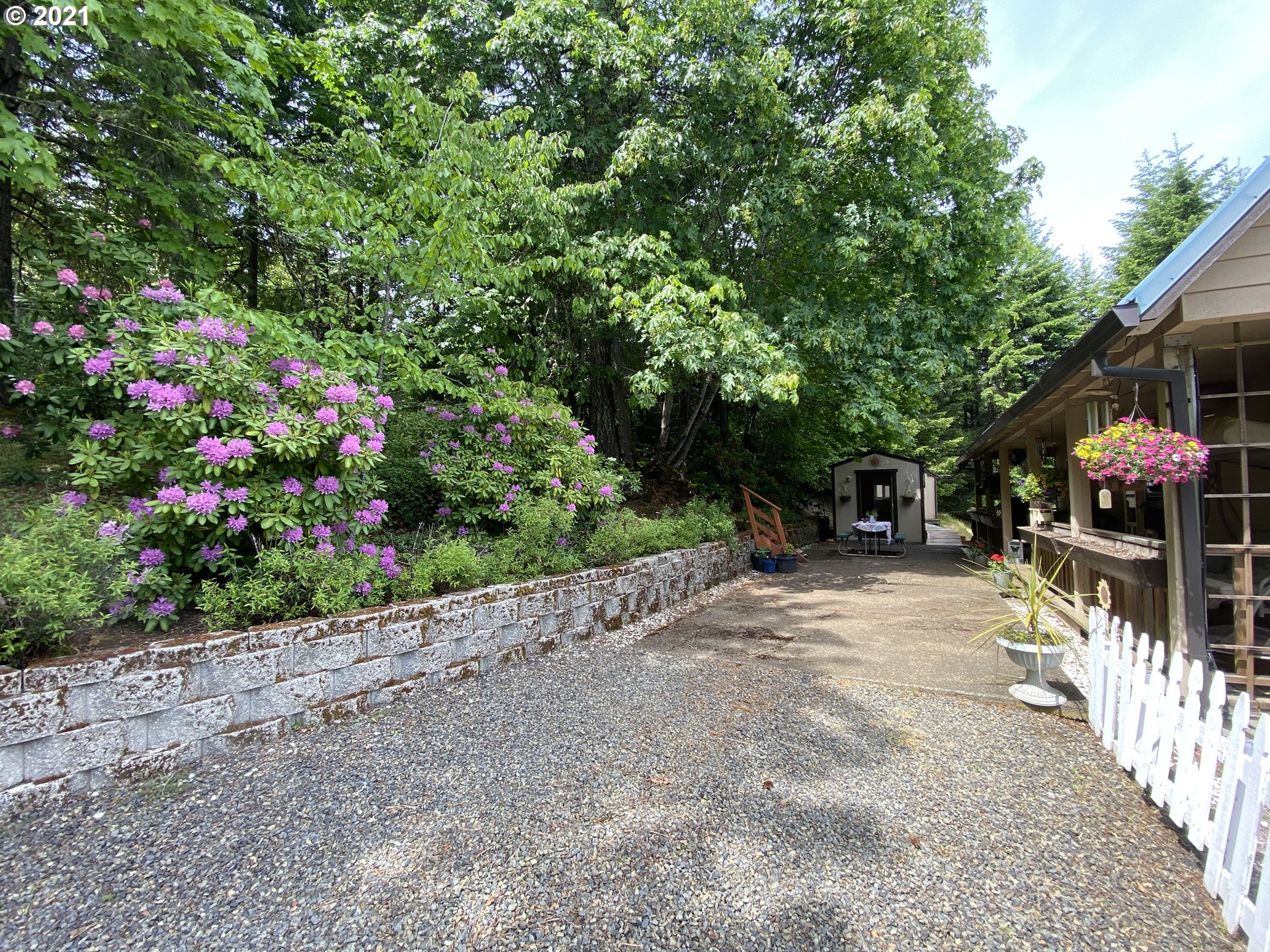 928 Southwest Stepien Road Gaston, OR 97119 - Photo 3 of 28 Gallery Image 3