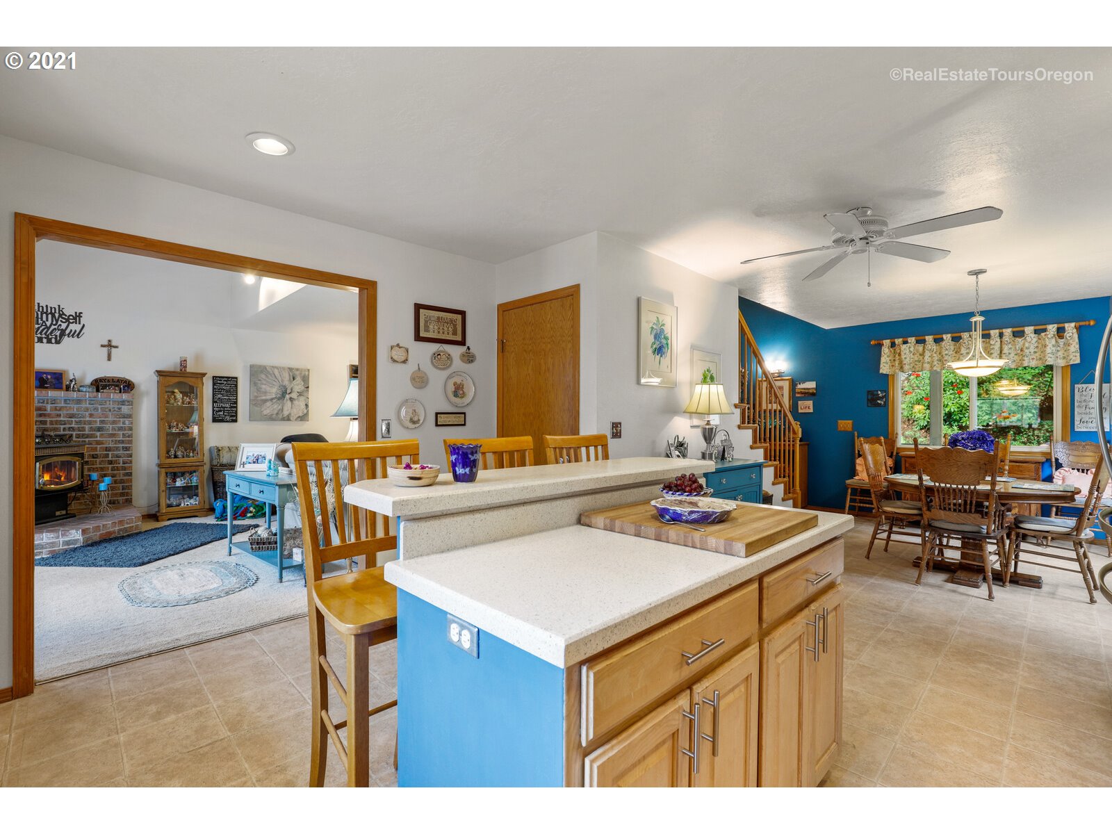 928 Southwest Stepien Road Gaston, OR 97119 - Photo 10 of 28 Gallery Image 10