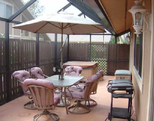 81 Maplecrest Circle, Unit 81 Jupiter, FL 33458 - Photo 6 of 12 Additional Photo