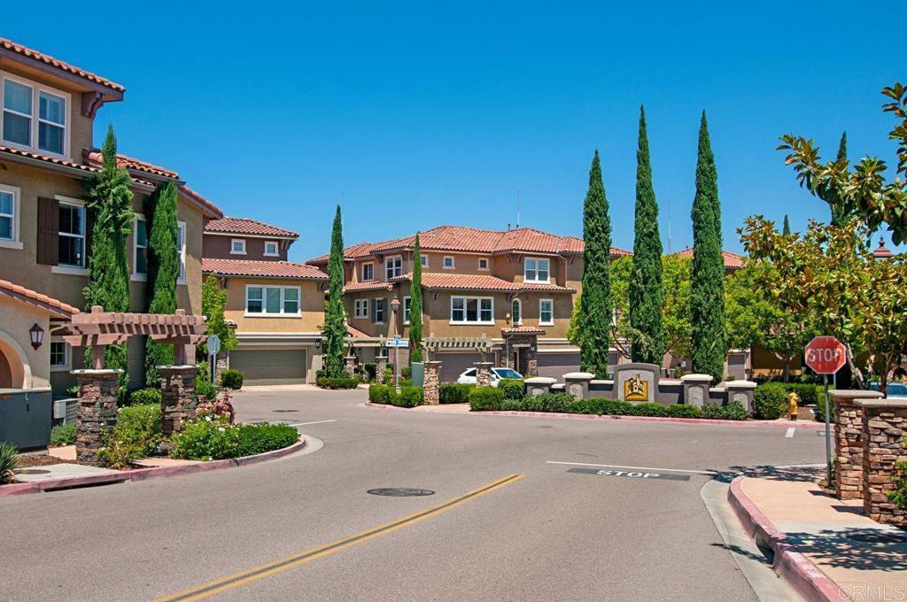 112 Via Sovana Santee, CA 92071 - Photo 46 of 52
