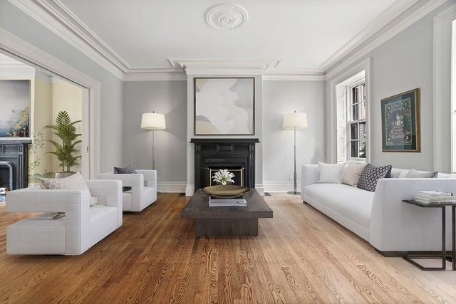 $4,550,000 | 20 West Cedar Street, Boston, MA 02108