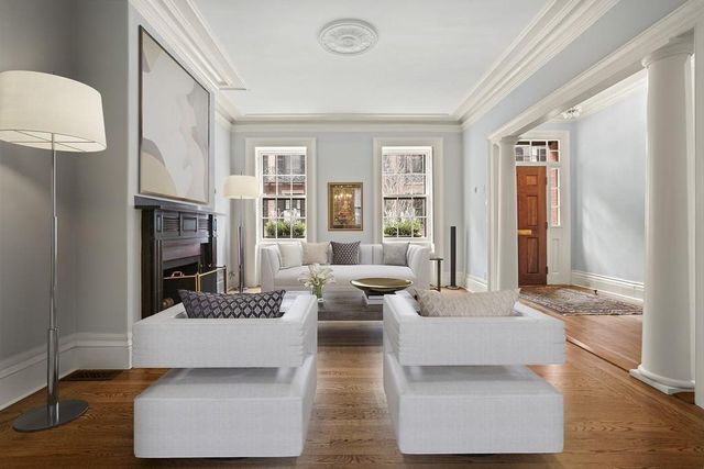 $4,550,000 | 20 West Cedar Street, Boston, MA 02108