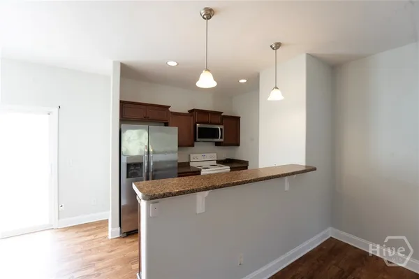 $2,100 | 573 Gov Treutlen Circle, Pooler, GA 31322