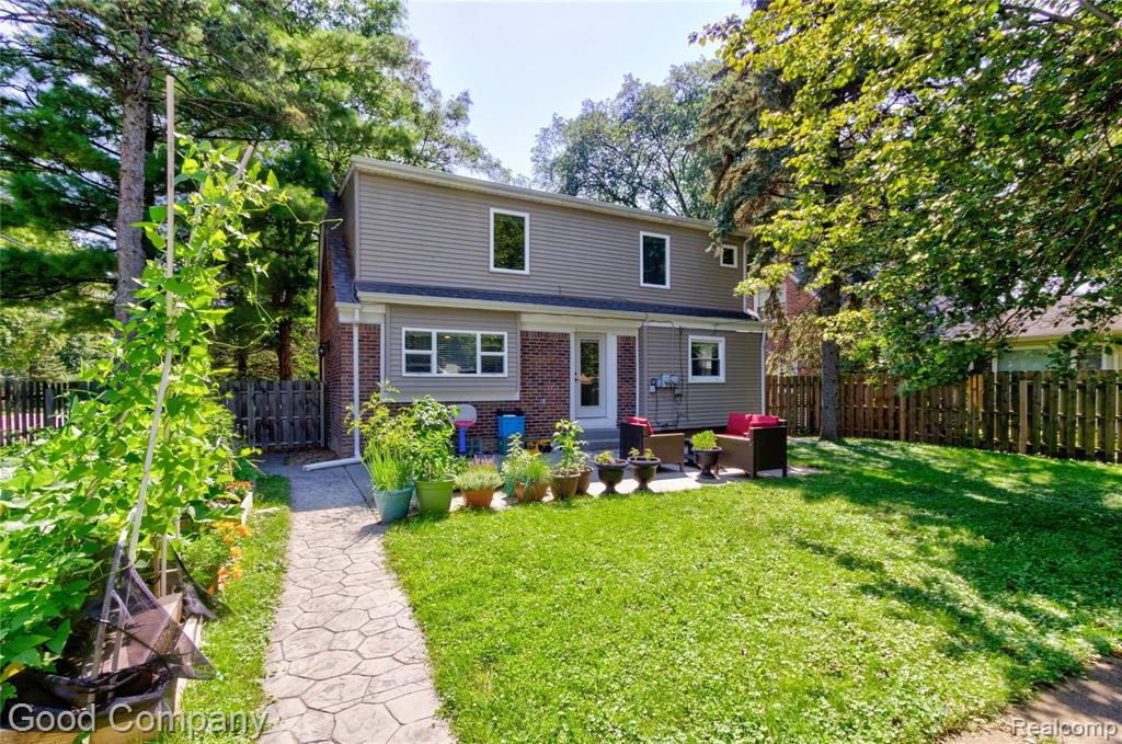 4299 Wakefield Road Berkley, MI 48072 - Photo 45 of 46
