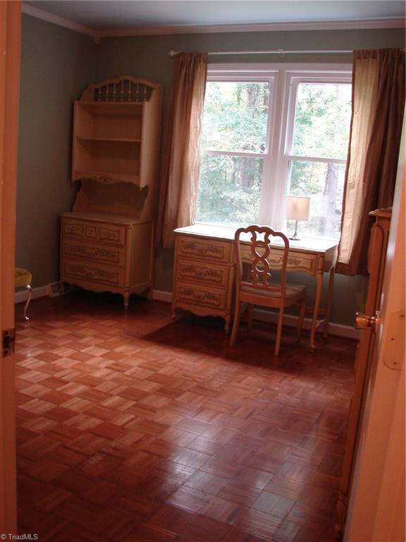 2111 Laura Lane High Point, NC 27262 - Photo 16 of 28 3rd bedroom