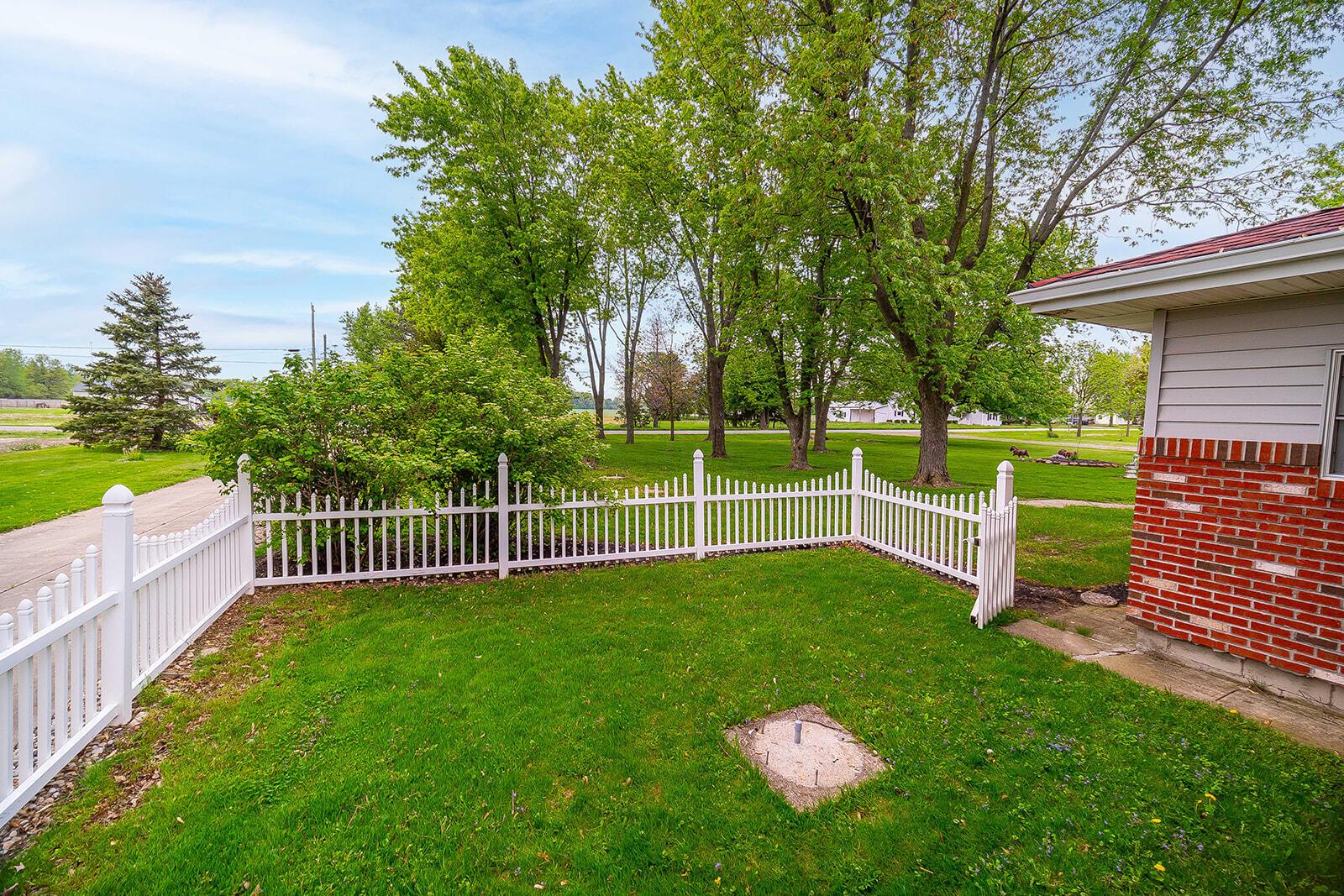 1166 Lutz Road Lima, OH 45801 - Photo 6 of 79 1166 lutz rd-9