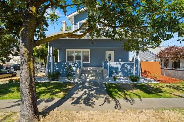 front view of house with a yard