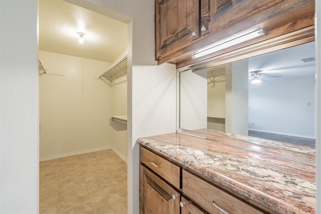 3609 Spring Meadow Lane Flower Mound, TX 75028 - Photo 25 of 32
