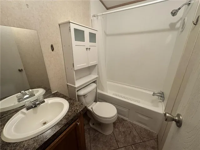 $1,000 | Undisclosed Address, Roseland, LA 70456