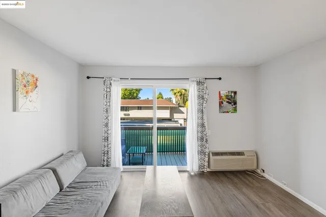 $295,000 | 155 Sharene Lane, Unit 111, Walnut Creek, CA 94596