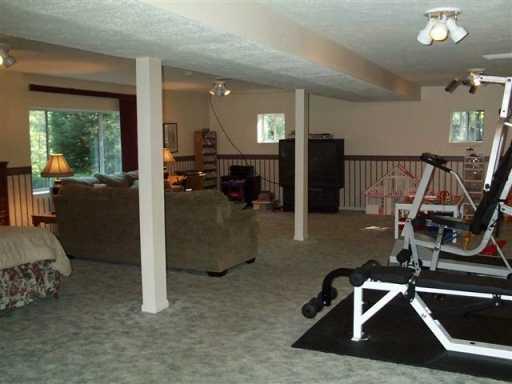121 Miller Road Sarver, PA 16055 - Photo 6 of 8