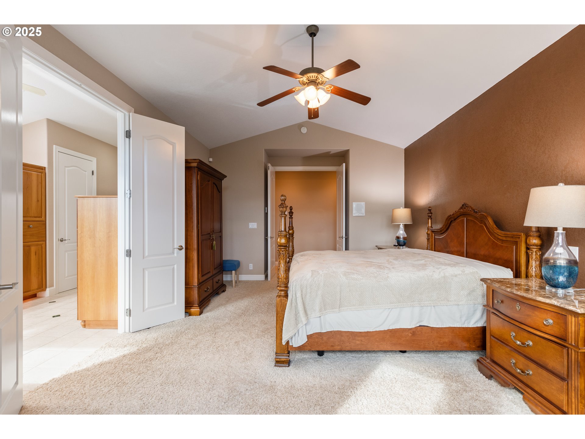 13767 North Bank Road Roseburg, OR 97470 - Photo 23 of 48