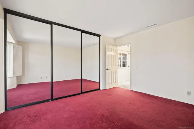 $1,100,000 | 18113 Calle Estepona, San Diego, CA 92128