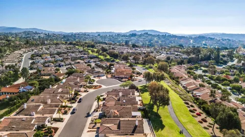 $1,100,000 | 18113 Calle Estepona, San Diego, CA 92128