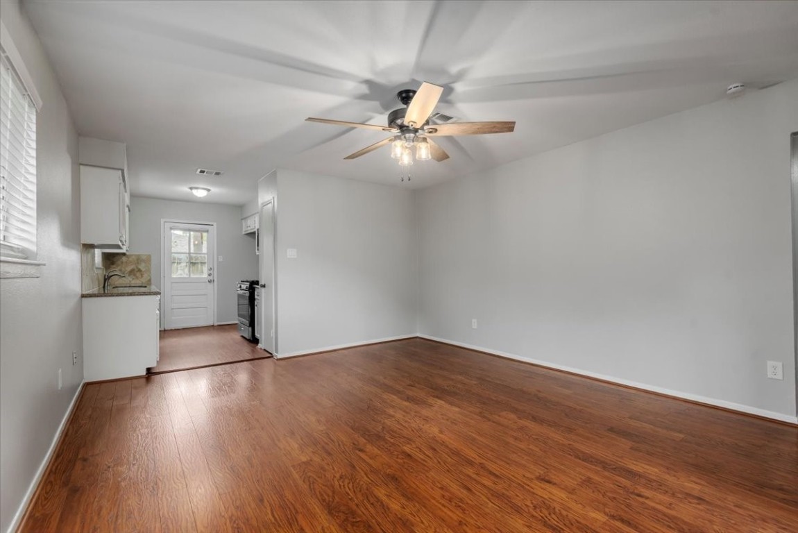 29414 Sedgefield Street Spring, TX 77386 - Photo 7 of 25 Living room open to the kitchen