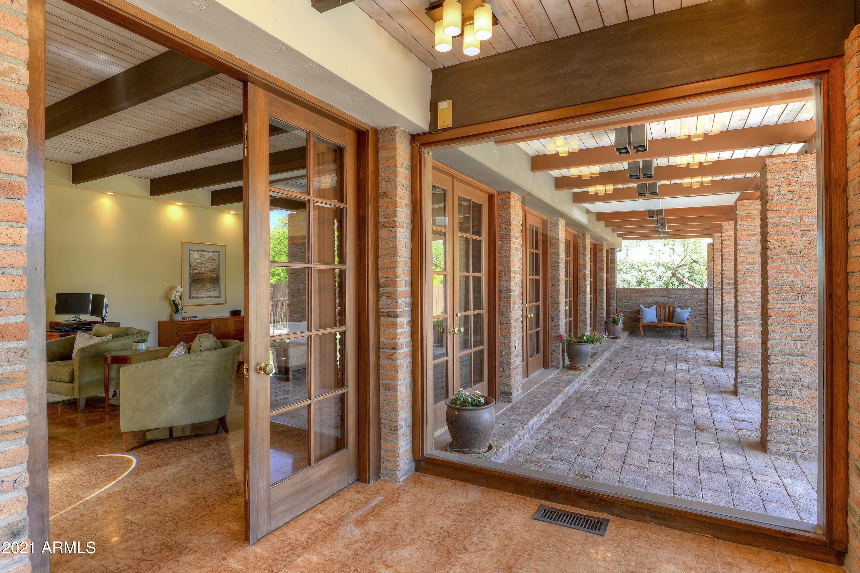 6342 East Maverick Road Paradise Valley, AZ 85253 - Photo 19 of 48 019_Doorway to Master Suite
