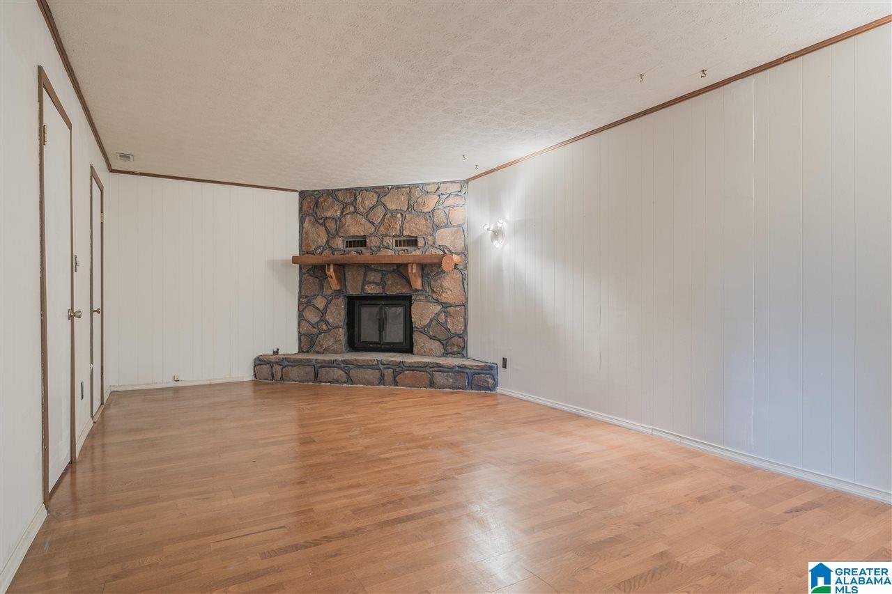 5323 Dixieland Road Birmingham, AL 35210 - Photo 6 of 31