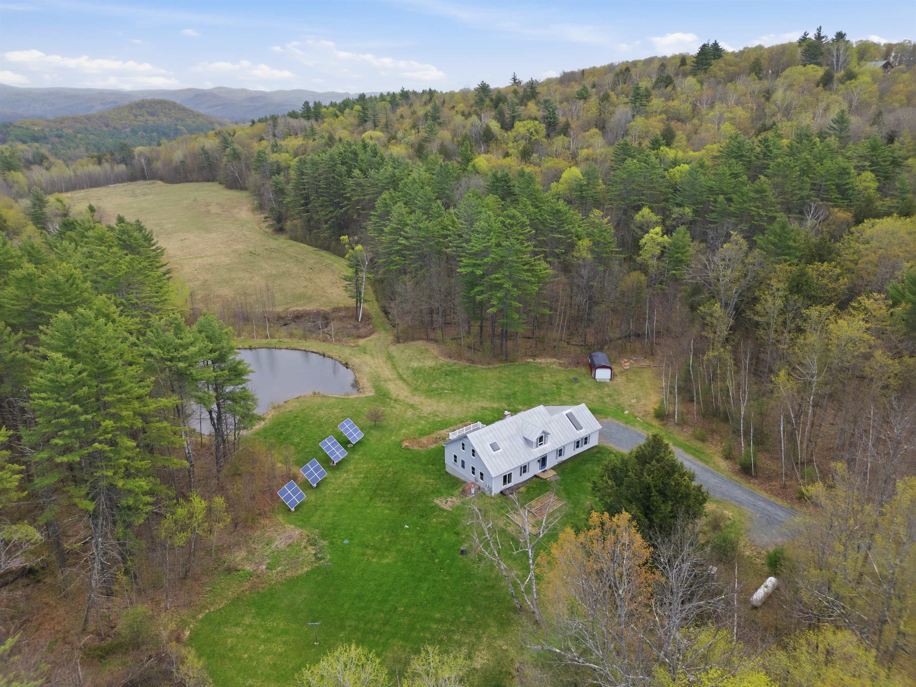 228 Leonard Road Sharon, VT 05068 - Photo 54 of 56