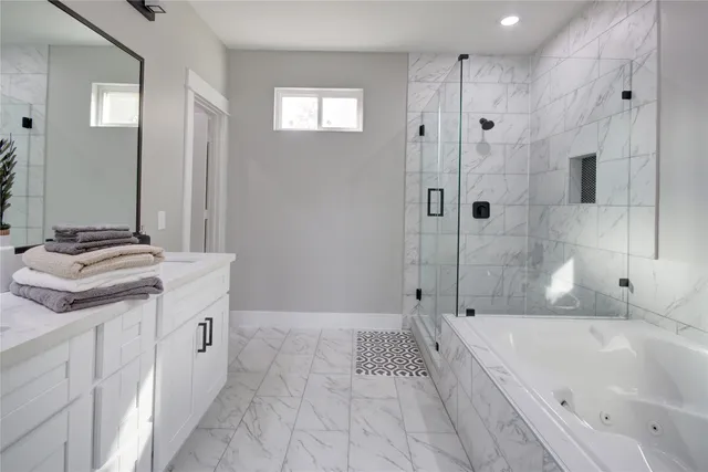 $2,100 | 9305 Tower Street, Houston, TX 77088