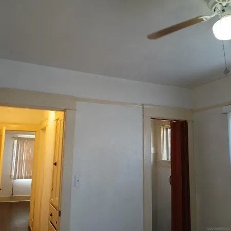 en empty room with windows