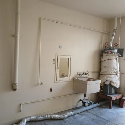 $3,700 | 4188 A Kansas Street, San Diego, CA 92104