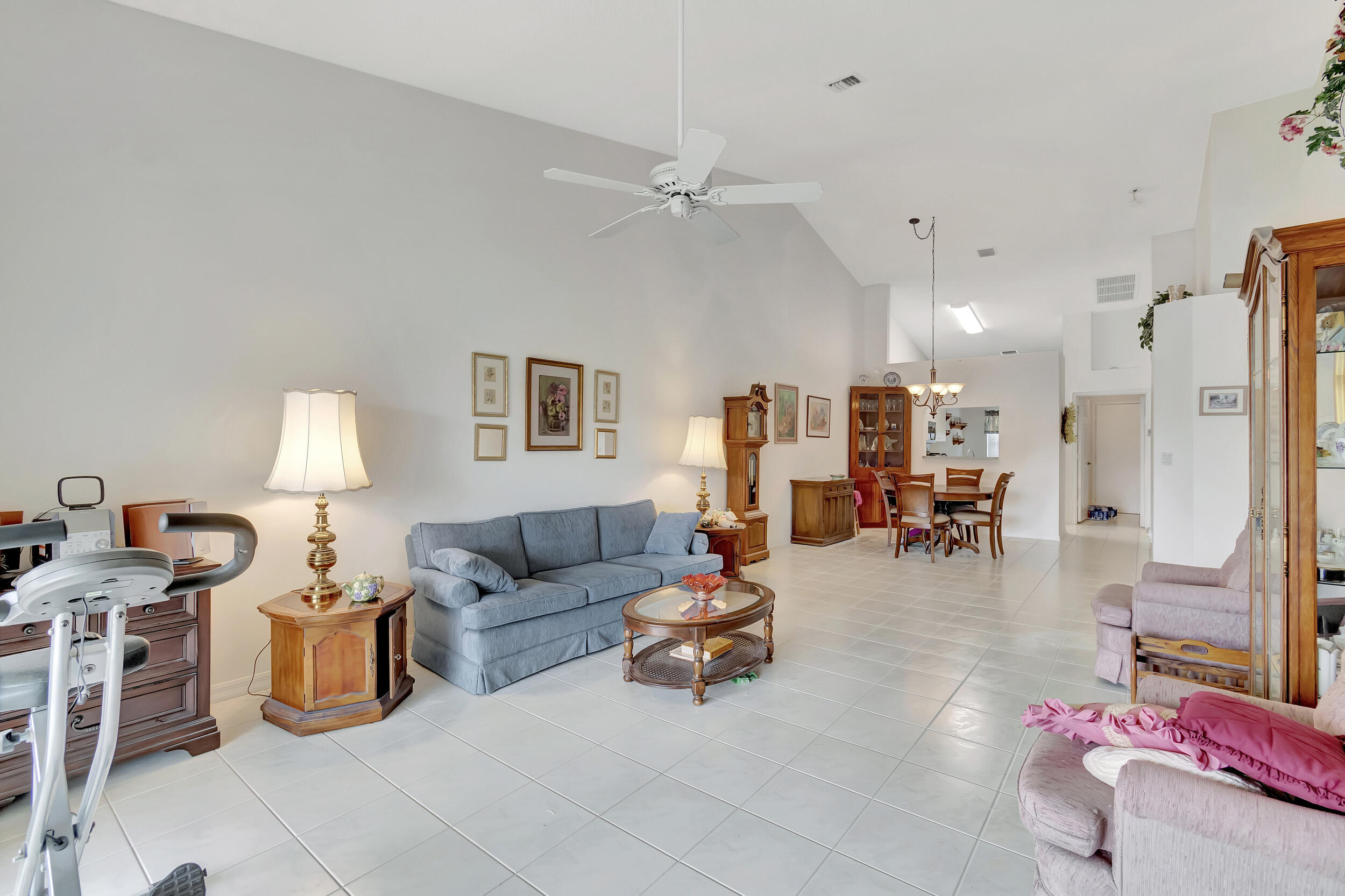 6192 Caladium Road Delray Beach, FL 33484 - Photo 5 of 66 DSC_8060