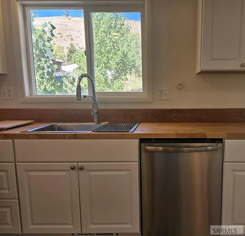 $354,900 | 1100 North Rapid Creek Road, Inkom, ID 83245