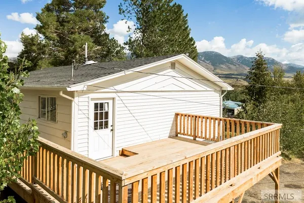 $304,900 | 1100 North Rapid Creek Road, Inkom, ID 83245