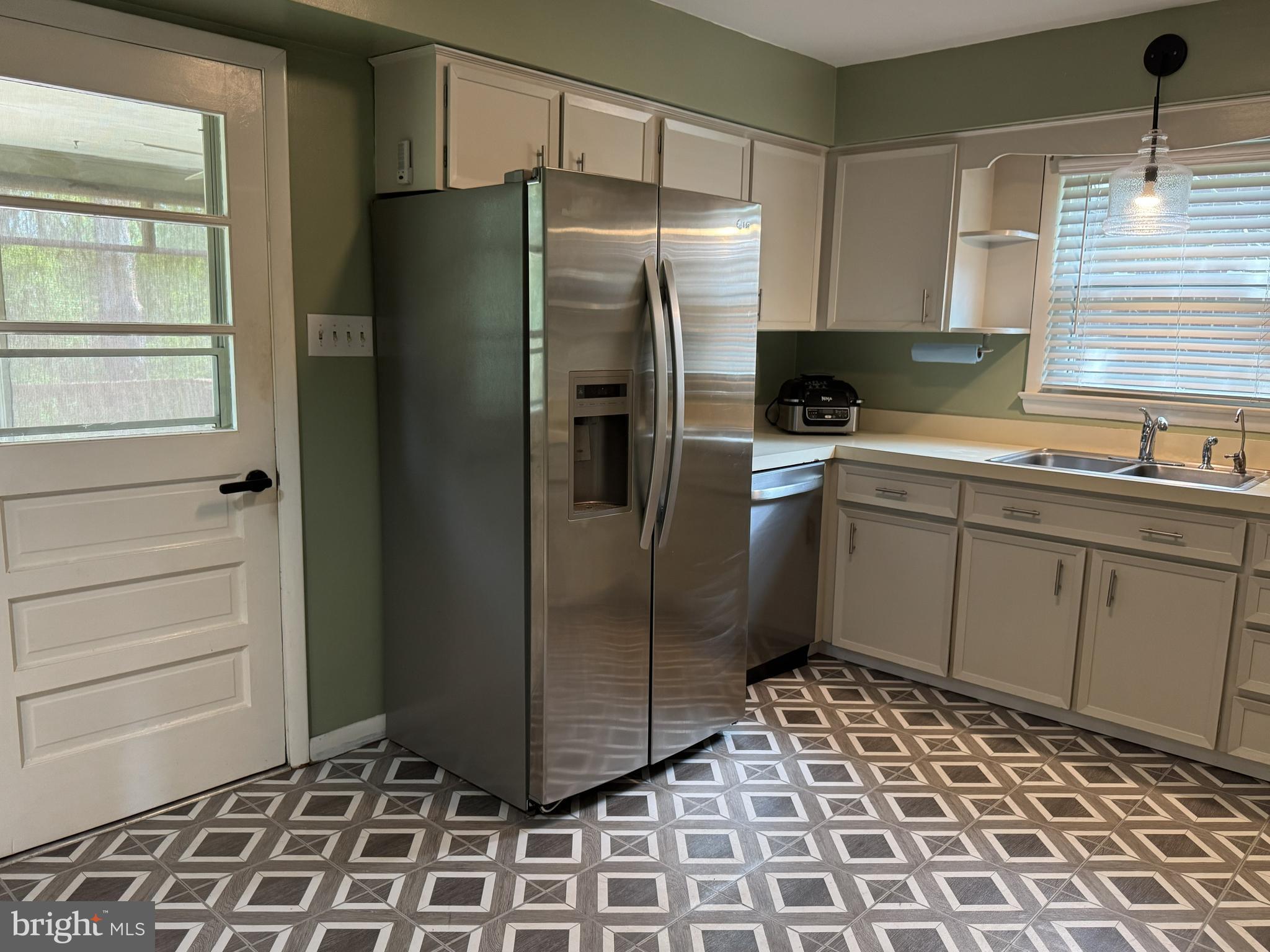 328 Jamestown Road Front Royal, VA 22630 - Photo 20 of 45 Exit to screen in porch from kitchen