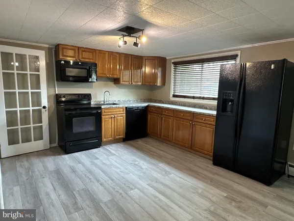 $429,999 | 328 Jamestown Road, Front Royal, VA 22630