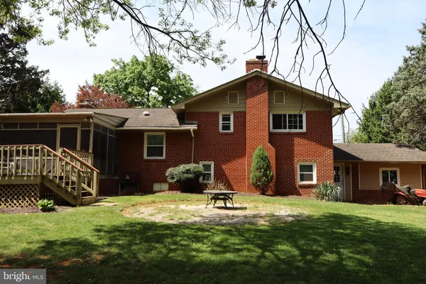 $429,999 | 328 Jamestown Road, Front Royal, VA 22630