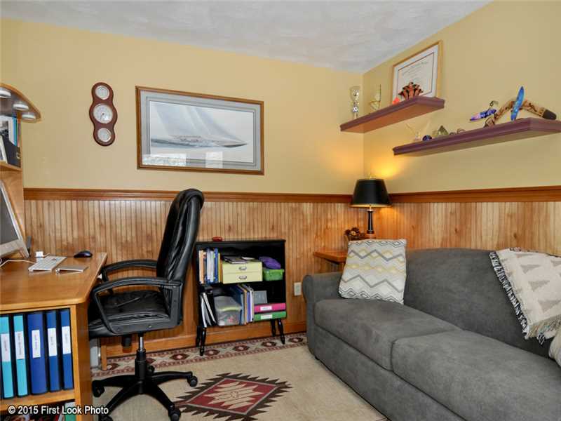 38 Briarwood Hill Road Exeter, RI 02822 - Photo 11 of 25 Studio/Study/Office.