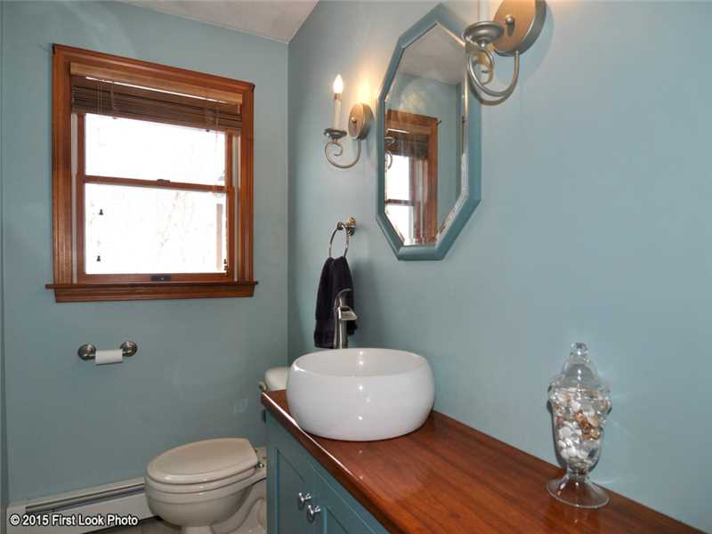38 Briarwood Hill Road Exeter, RI 02822 - Photo 21 of 25 Bathroom.