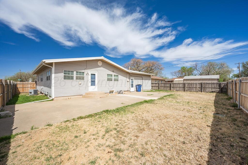 4717 South Rusk Street Amarillo, TX 79110 - Photo 26 of 30 Backyard 1