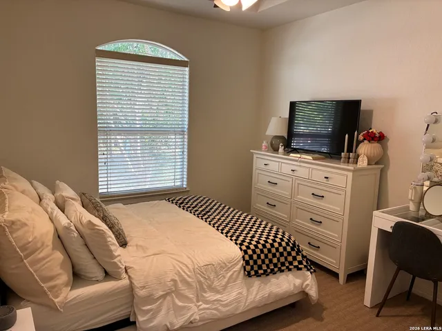 $2,950 | 306 Harvest Garden, Boerne, TX 78006