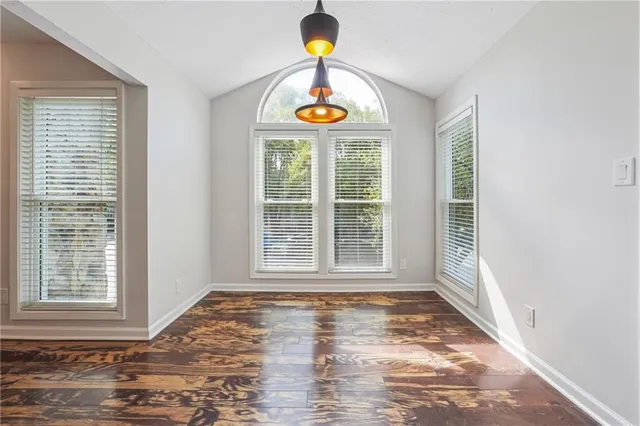 $1,800 | 4105 Canyon Point Circle, Roswell, GA 30076