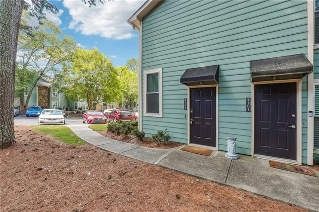 $1,800 | 4105 Canyon Point Circle, Roswell, GA 30076