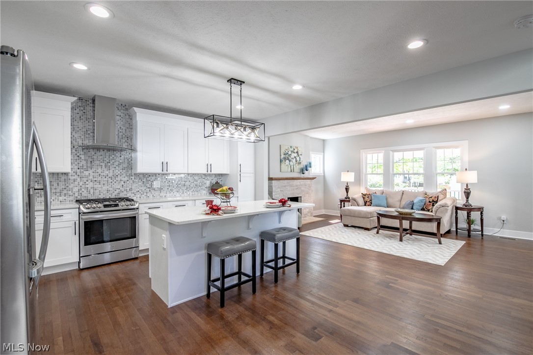 3325 Tullamore Road Cleveland, OH 44118 - Photo 7 of 21 Gallery Image 7