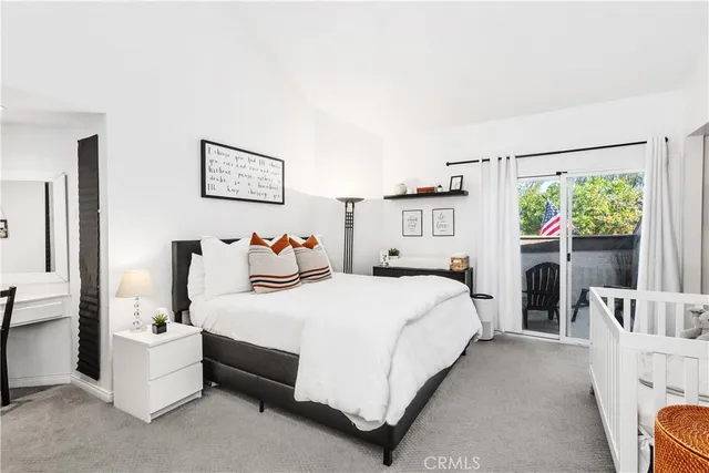 $839,000 | 924 Hyde Court, Costa Mesa, CA 92626