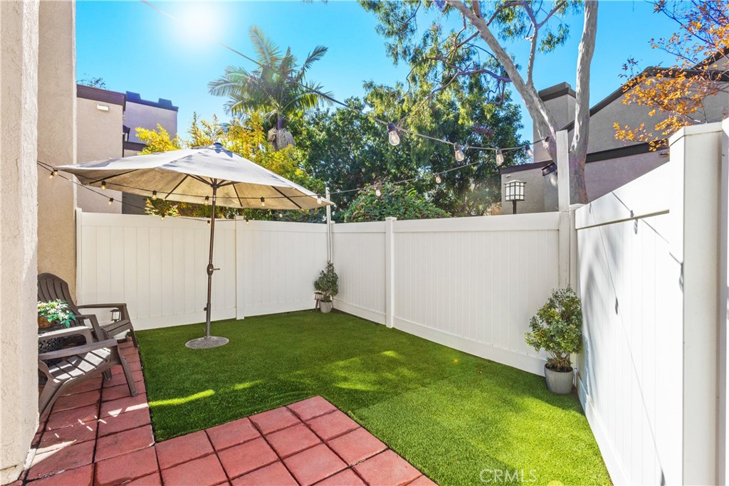 924 Hyde Court Costa Mesa, CA 92626 - Photo 17 of 25