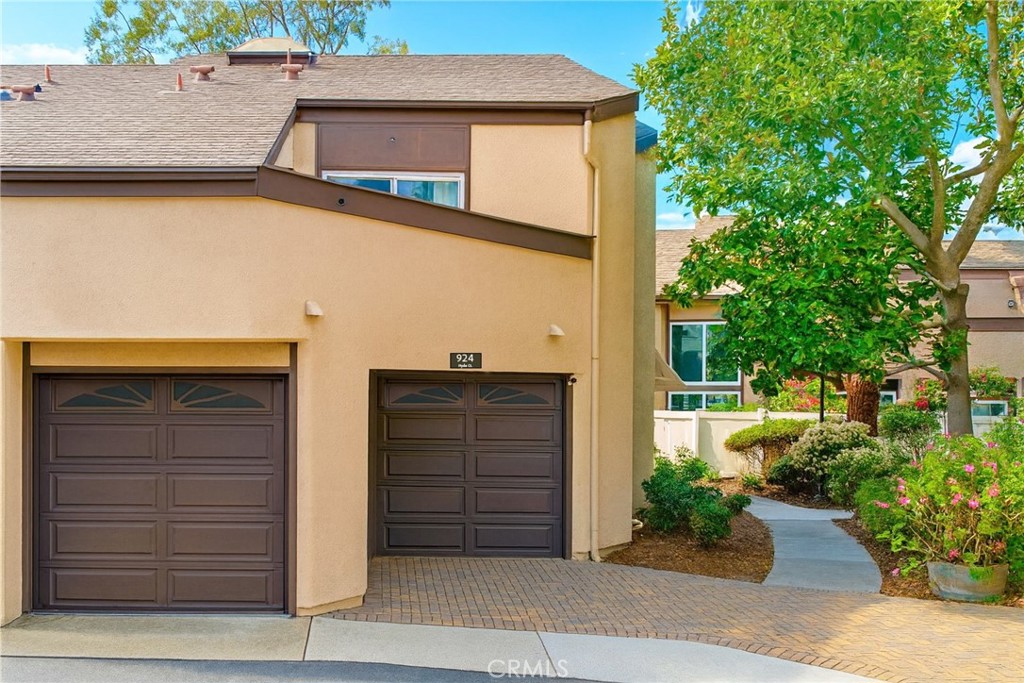 924 Hyde Court Costa Mesa, CA 92626 - Photo 19 of 25