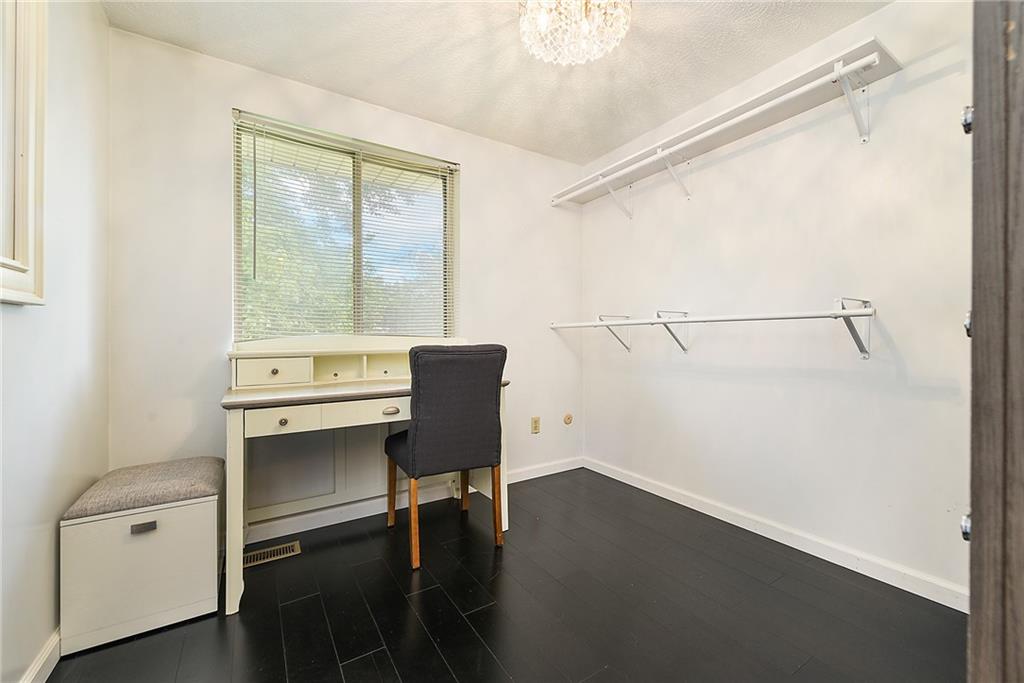 117 Summit Ridge Drive Bridgeville, PA 15017 - Photo 16 of 25 Gallery Image 16